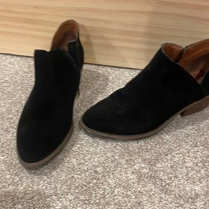 Lucky brand shoes size 7 like new